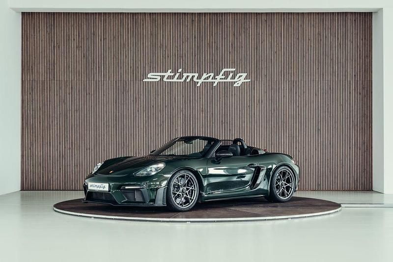 Grün Gebraucht 2024 Porsche 718 Spyder Cabrio | 169.900 € (Teuer) - Bild 1/4