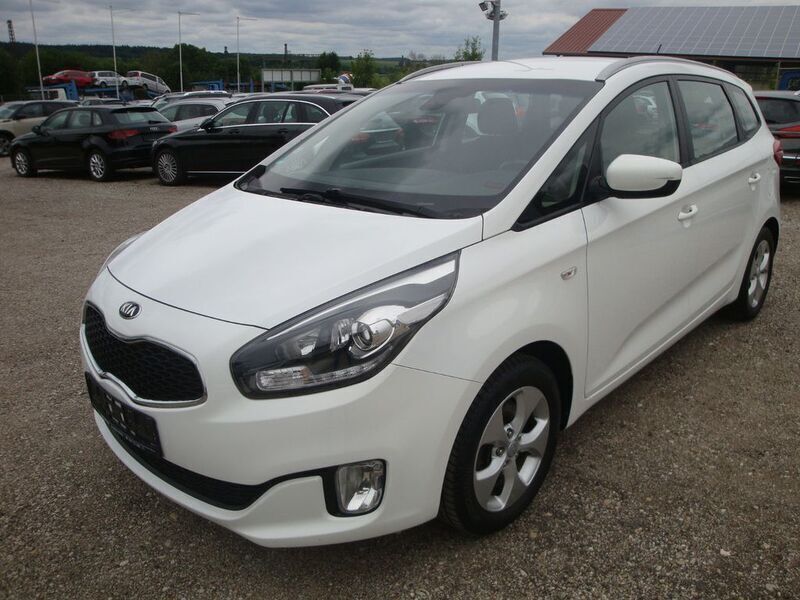 Weiß Gebraucht 2013 Kia Carens Edition 7 Van / Kleinbus | 7.950 € (Guter Preis) - Bild 1/4