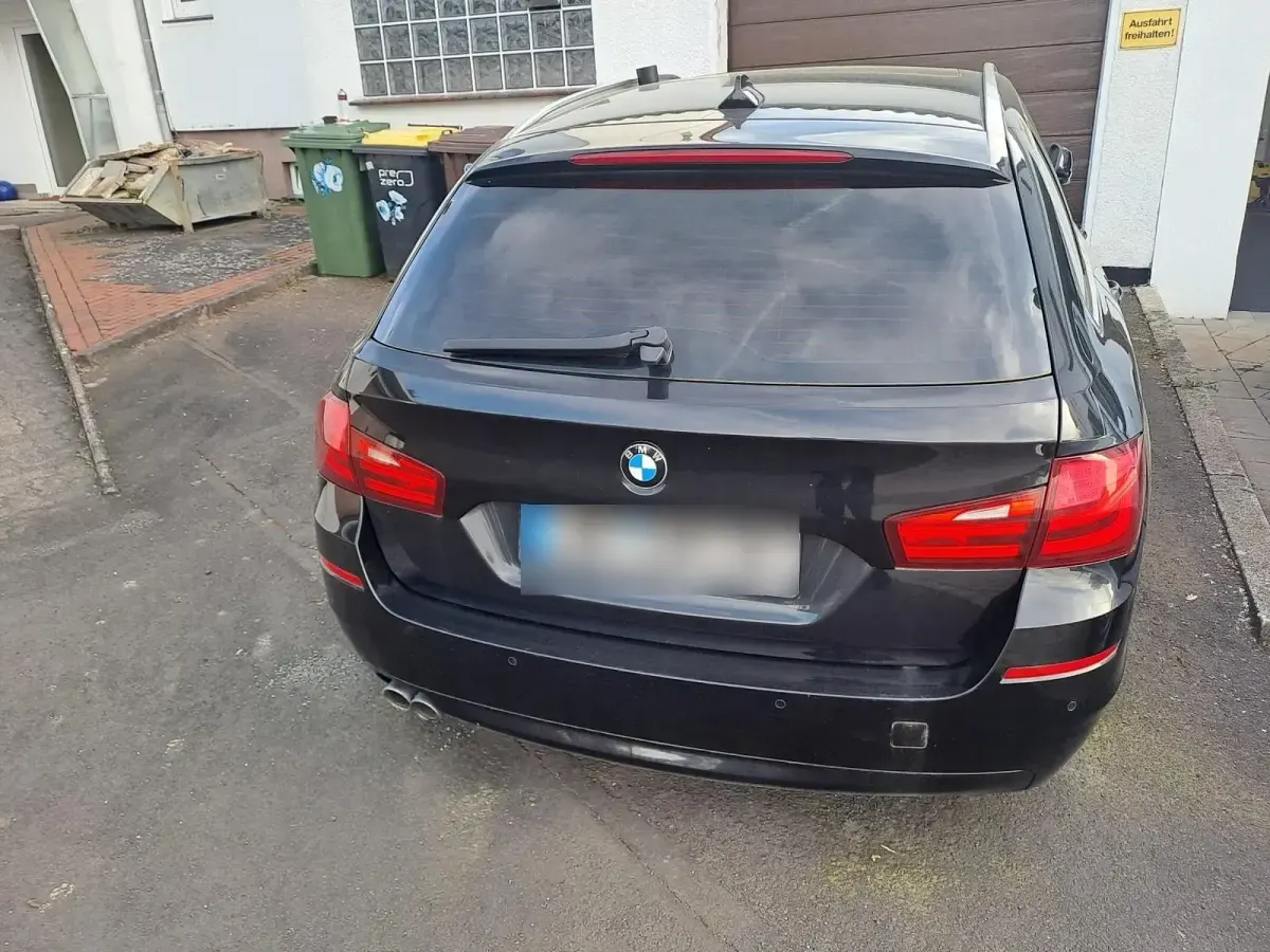 Usata BMW 525 204 CV (150 kW) 2011 Nero Station wagon