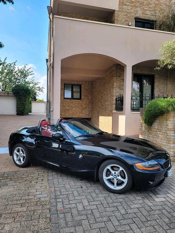 Gebraucht BMW Z4 170 PS (125 kW) 2004 Schwarz Cabrio