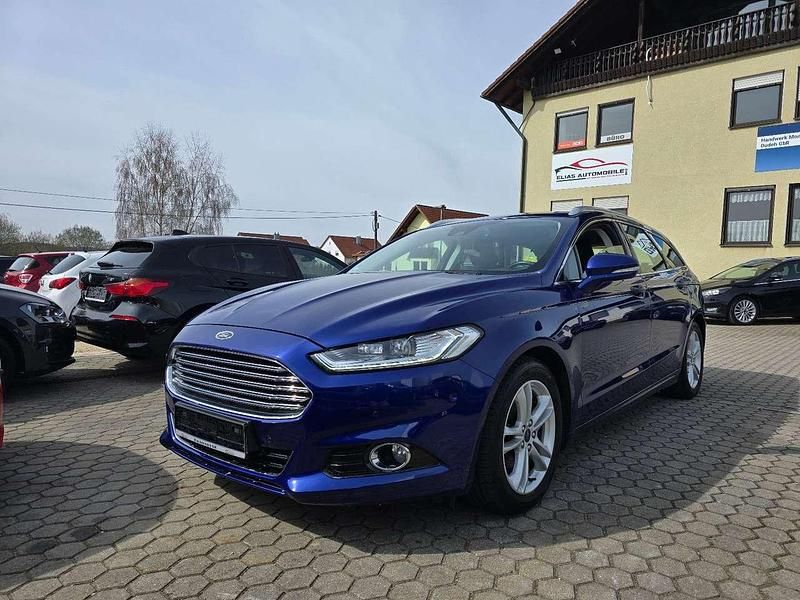 Gebraucht Ford Mondeo Titanium 150 PS (110 kW) 2016 Blau Kombi
