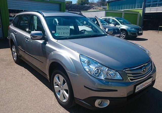 Silber Gebraucht 2011 Subaru Outback Comfort SUV | 6.000 € (Superpreis) - Bild 1/4