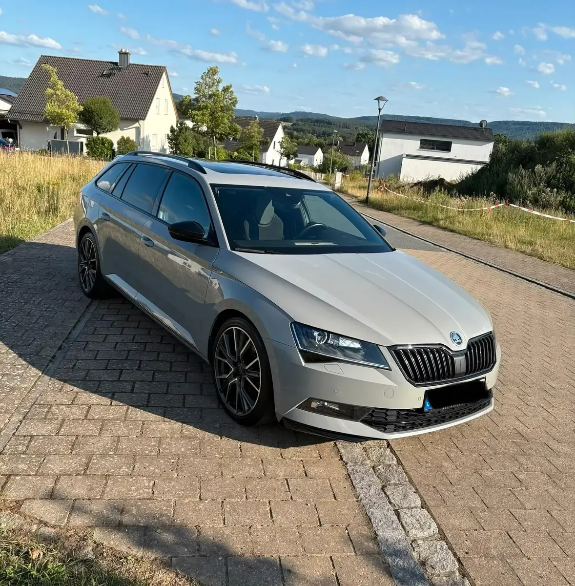 Gebraucht Skoda Superb SportLine 272 PS (200 kW) 2018 Grau Kombi