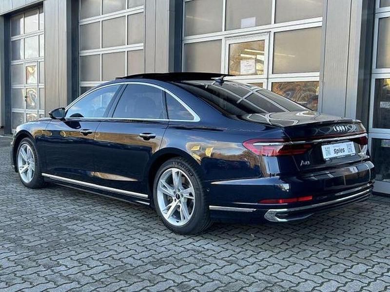 Gebraucht Audi A8 Sport 340 PS (250 kW) 2022 Firmamentblau metallic, firmam Limousine