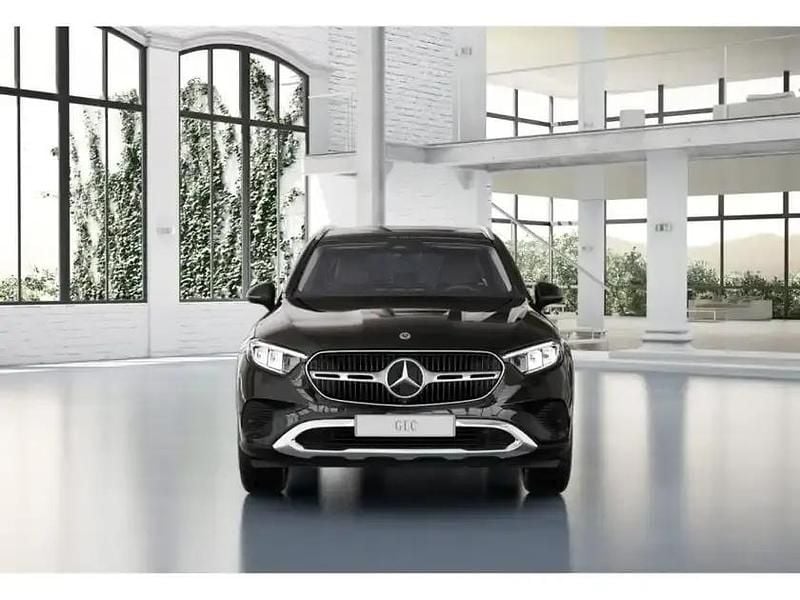 Gebraucht Mercedes GLC220 Avantgarde 197 PS (144 kW) 2024 Schwarz SUV