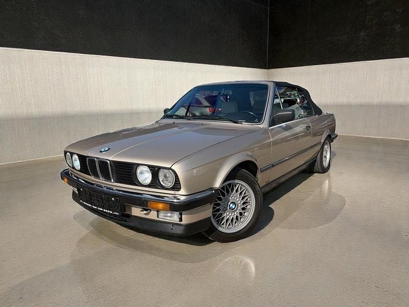 Gebraucht BMW 325 170 PS (125 kW) 1990 Gold Cabrio