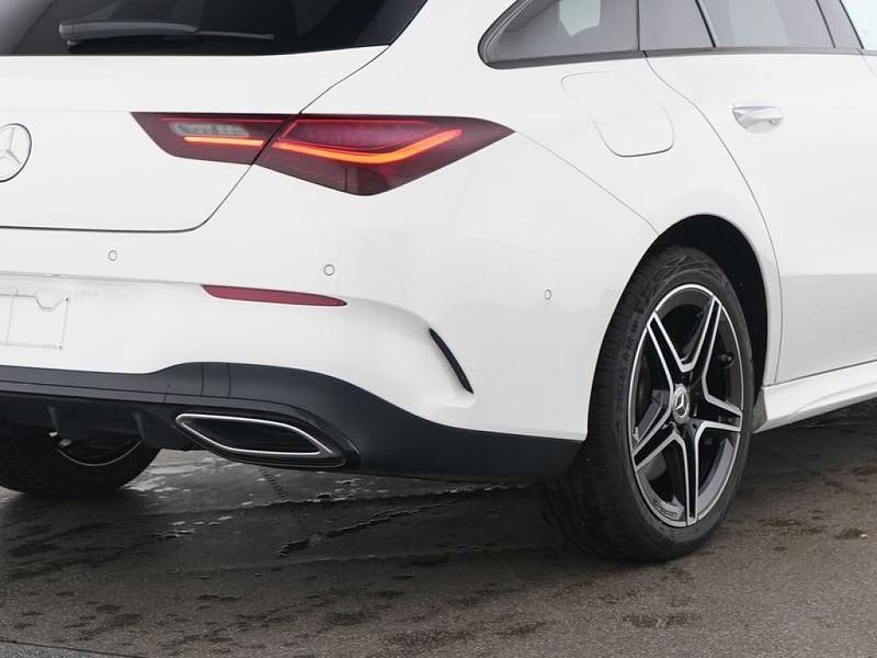 Gebraucht Mercedes CLA250e Shooting Brake AMG 218 PS (160 kW) 2024 Weiß unilack polarweiß Kombi