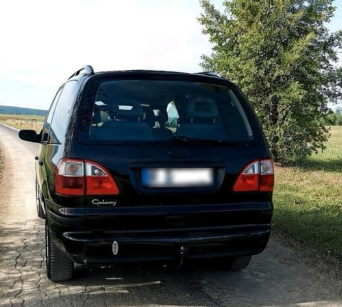 Gebraucht Ford Galaxy 131 PS (96 kW) 2005 Schwarz Van / Kleinbus