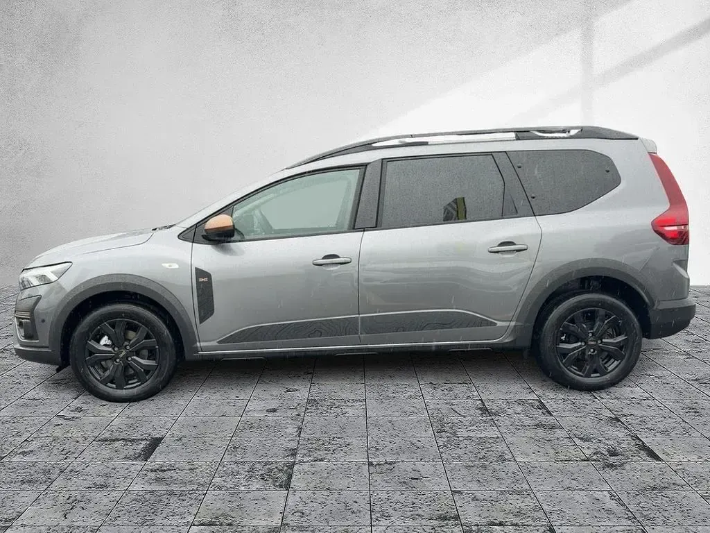 Neu Dacia Jogger Extreme 110 PS (80 kW) 2026 Grau Van / Kleinbus
