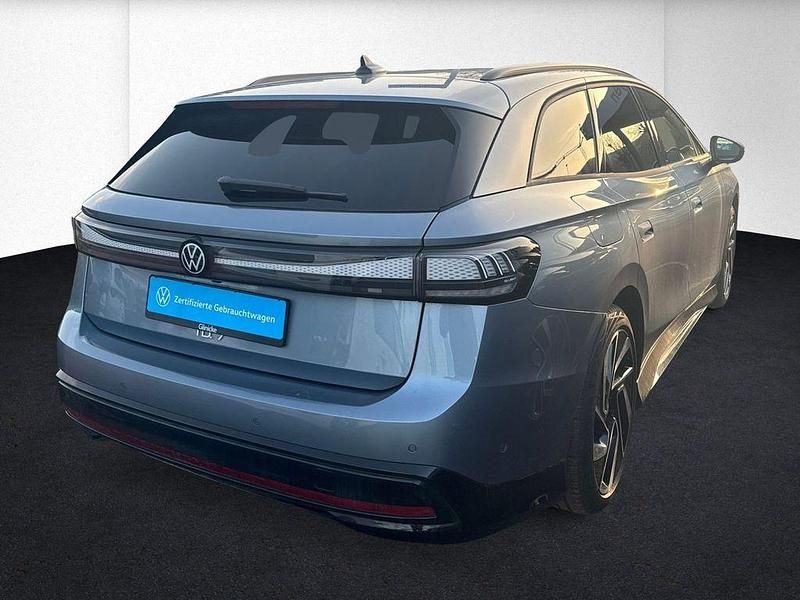 Gebraucht VW ID.7 Pro 210 kW (286 PS) 2025 Blau Kombi