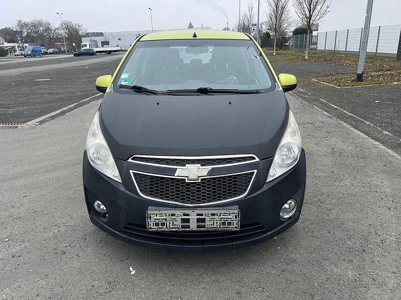 Gebraucht Chevrolet Spark LS 68 PS (50 kW) 2011 Grün Kleinwagen