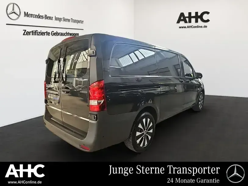Gebraucht Mercedes e-Vito 85 kW (116 PS) 2024 Grau Van