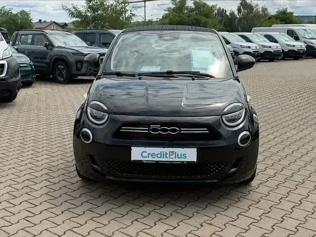 Gebraucht Fiat 500e La Prima 86 kW (118 PS) 2022 Schwarz Cabrio