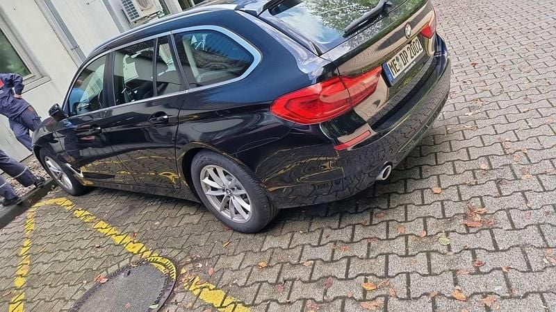 Gebraucht 2018 BMW 520 Kombi | 17.500 € (Guter Preis) - Bild 1/4