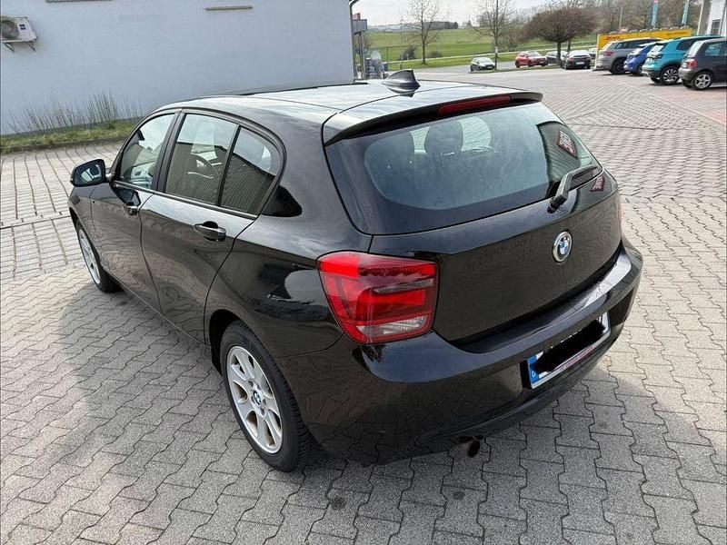 Gebraucht BMW 114 Performance 102 PS (75 kW) 2012 Schwarz Kleinwagen