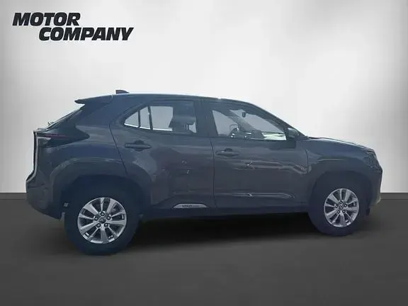 Gebraucht Toyota Yaris Comfort 116 PS (85 kW) 2022 Marlingrau metallic Kleinwagen