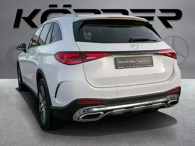 Gebraucht Mercedes GLC220 Premium 197 PS (144 kW) 2025 Polarweiss SUV