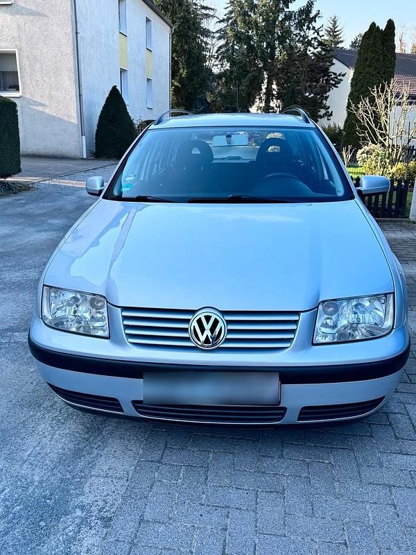 Gebraucht VW Bora 101 PS (74 kW) 2000 Silber Kombi