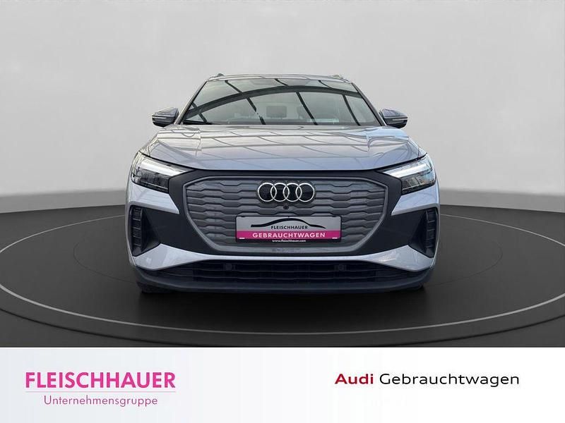 Gebraucht Audi Q4 e-tron Ambiente 150 kW (204 PS) 2022 Silber SUV