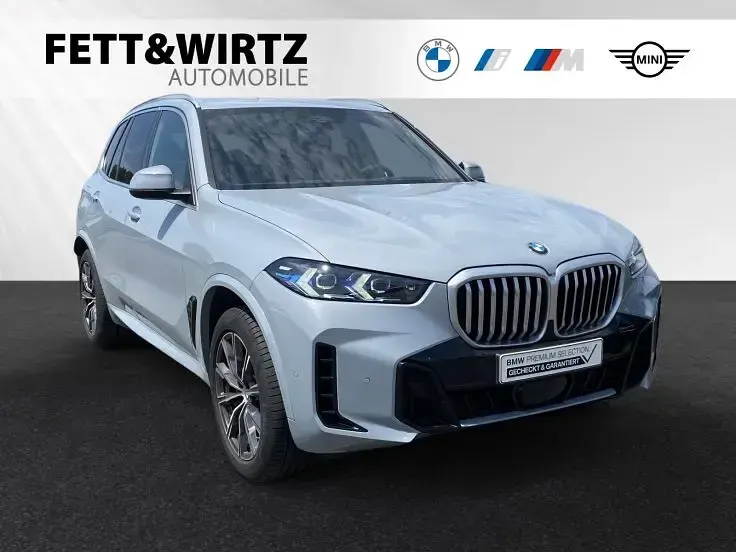 Gebraucht BMW X5 M Sport 298 PS (219 kW) 2025 SUV
