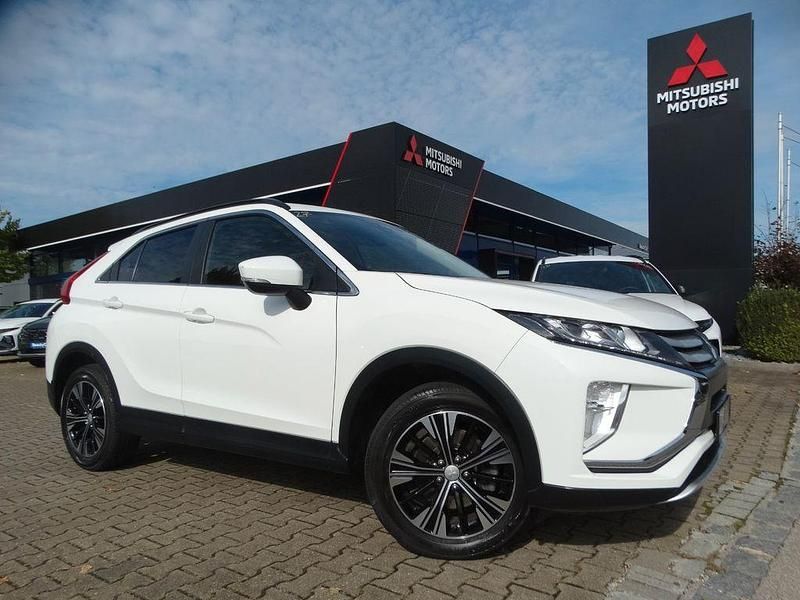 Weiß Gebraucht 2019 Mitsubishi Eclipse Cross SUV | 15.990 € (Guter Preis) - Bild 1/4