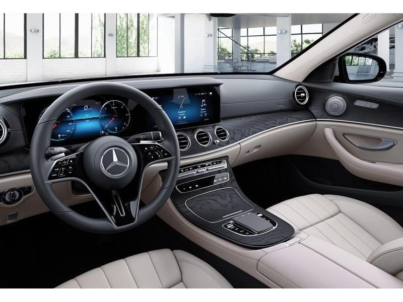 Gebraucht Mercedes E220 All-Terrain 194 PS (142 kW) 2022 Polarweiß Kombi