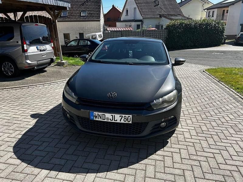 Usata VW Scirocco 122 CV (89 kW) 2011 Marrone Coupé