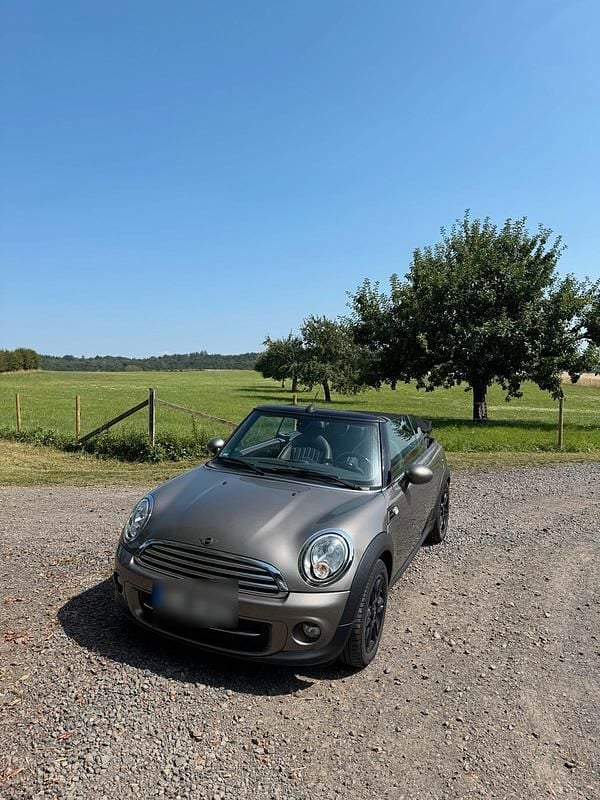 Grau Gebraucht 2013 Mini Cooper Cabriolet Cabrio | 10.900 € (Fairer Preis) - Bild 1/4