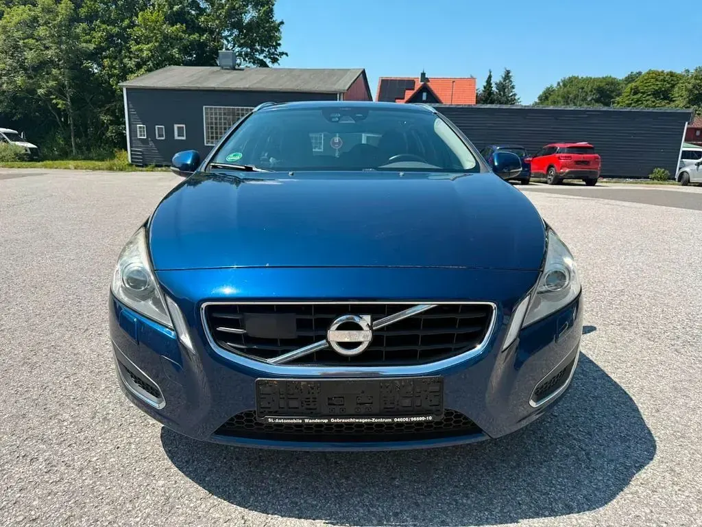 Gebraucht Volvo V60 Ocean Race 215 PS (158 kW) 2012 Blau Kombi