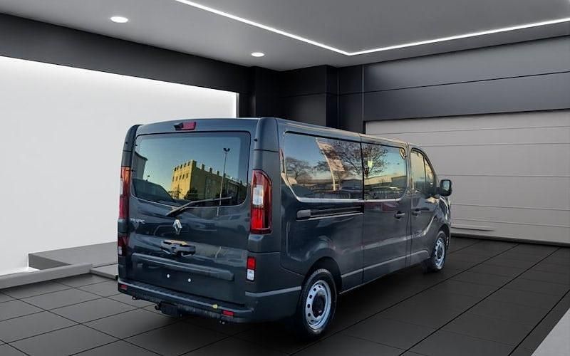 Gebraucht Renault Trafic Komfort 170 PS (125 kW) 2025 Grau Van / Kleinbus