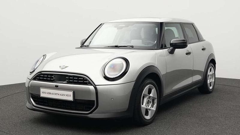 Grau Gebraucht 2024 Mini Cooper Classic Kleinwagen | 27.683 € (Fairer Preis) - Bild 1/4