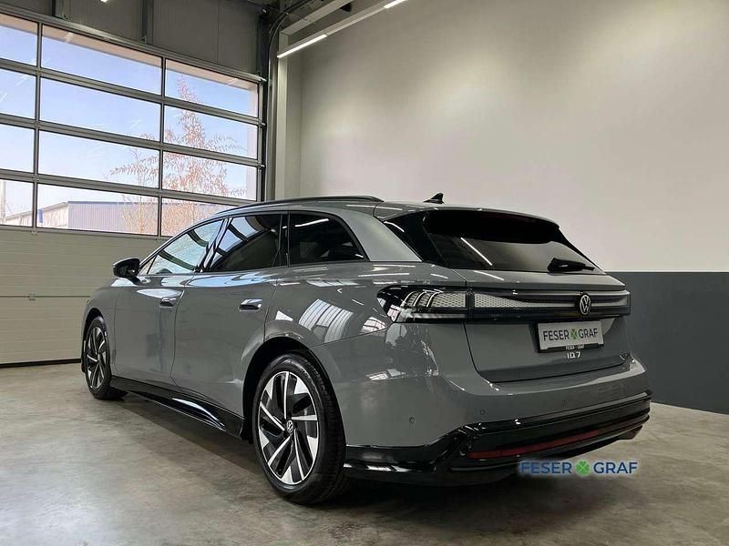 Neu VW ID.7 Pro 210 kW (286 PS) 2026 Mondsteingrau Kombi