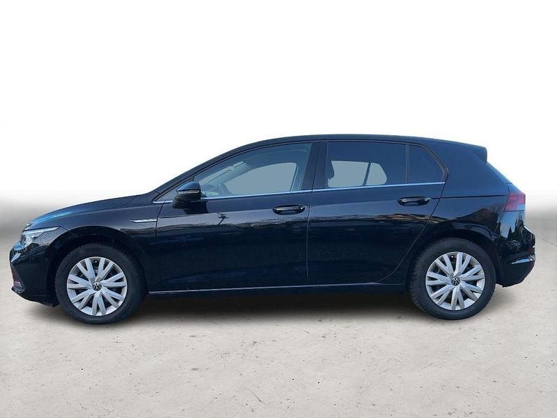 Gebraucht VW Golf VIII Style 150 PS (110 kW) 2023 Schwarz Limousine