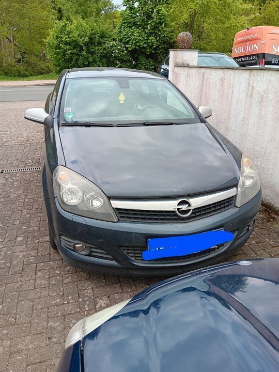 Blau Gebraucht 2007 Opel Astra GTC Sport Coupé | 2.999 € (Guter Preis) - Bild 1/4