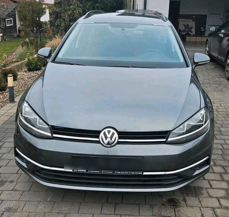 Gebraucht 2020 VW Golf VII Kombi | 12.600 € (Guter Preis) - Bild 1/4
