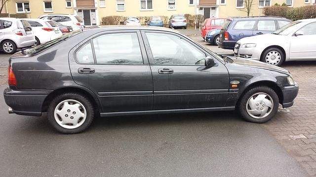 Schwarz metallic Gebraucht 1998 Honda Civic Coupé | 800 € - Bild 1/4