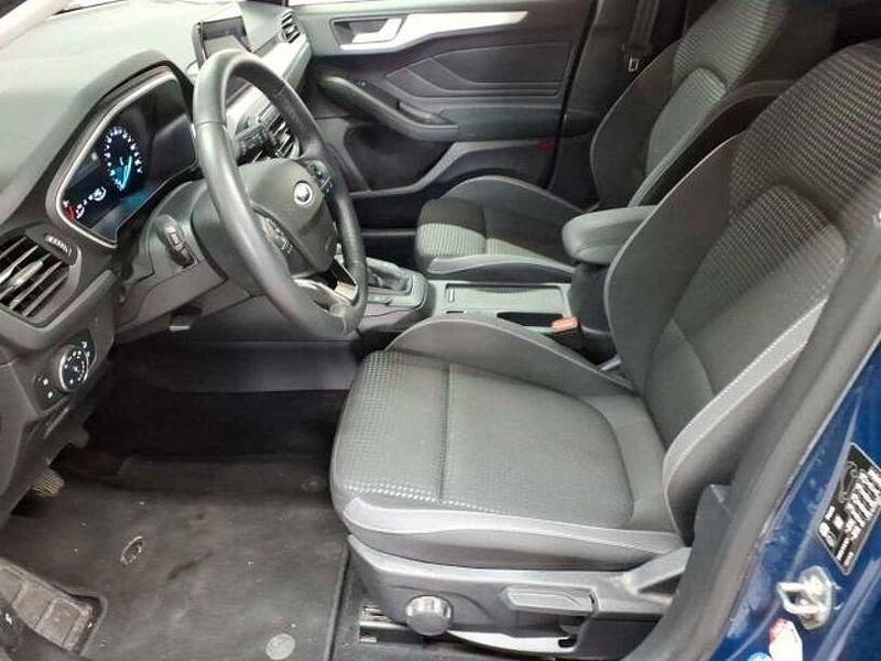 Gebraucht Ford Focus Cool & Connect 150 PS (110 kW) 2020 Blau Limousine