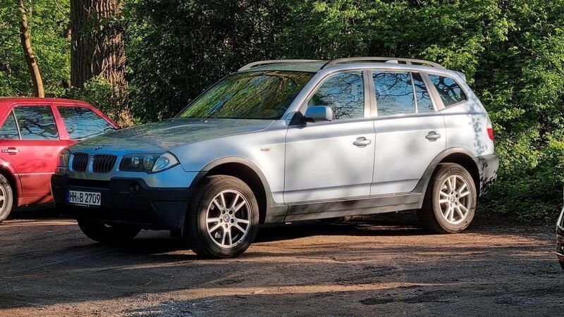 Blau Gebraucht 2005 BMW X3 SUV | 3.200 € (Guter Preis) - Bild 1/4