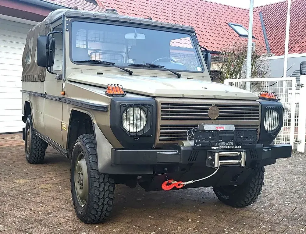 Gebraucht Mercedes G230 116 PS (85 kW) 1989 Grün SUV