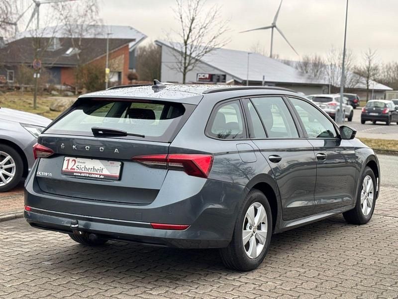 Second-hand Skoda Octavia Active 110 CP (80 kW) 2021 Gri Break