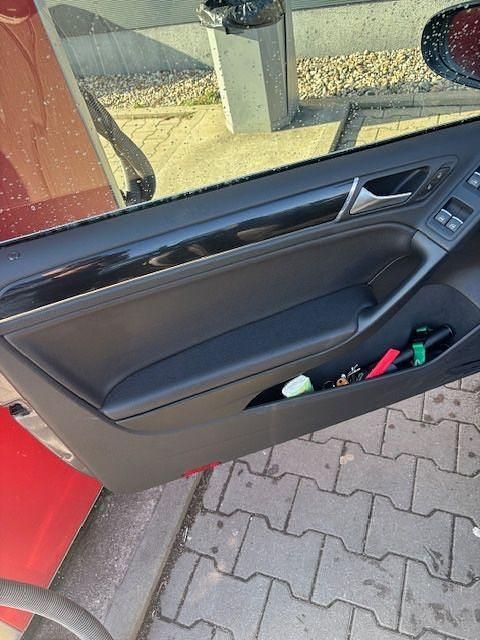 Gebraucht VW Golf Cabriolet 160 PS (117 kW) 2012 Cabrio