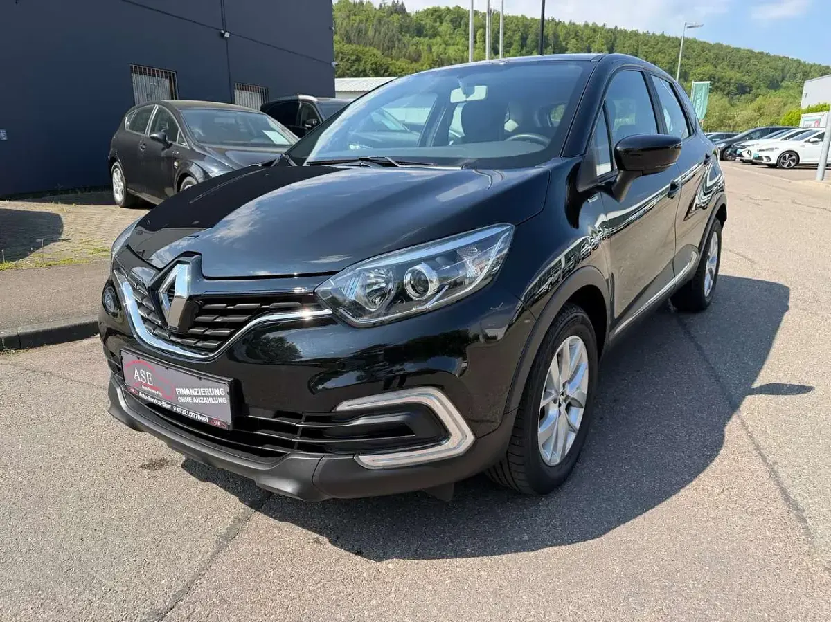 Używany Renault Captur LIMITED 90 KM (66 kW) 2019 Czarny SUV