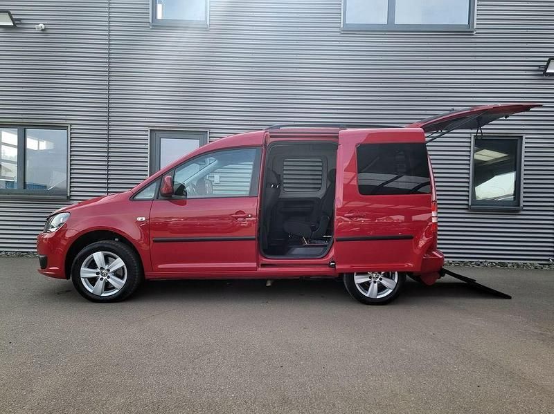 Gebraucht VW Caddy 140 PS (102 kW) 2012 Rot Van / Kleinbus