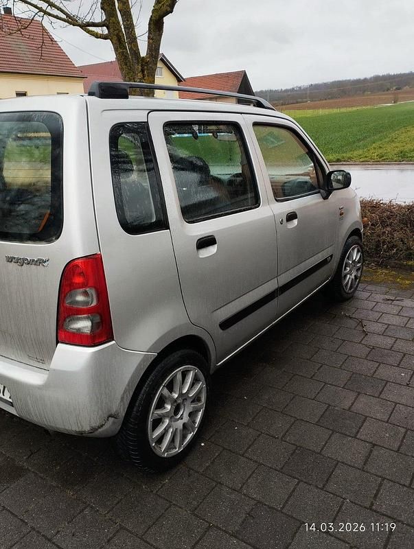 Gebraucht Suzuki Wagon R+ 90 PS (66 kW) 2004 Grau Van / Kleinbus