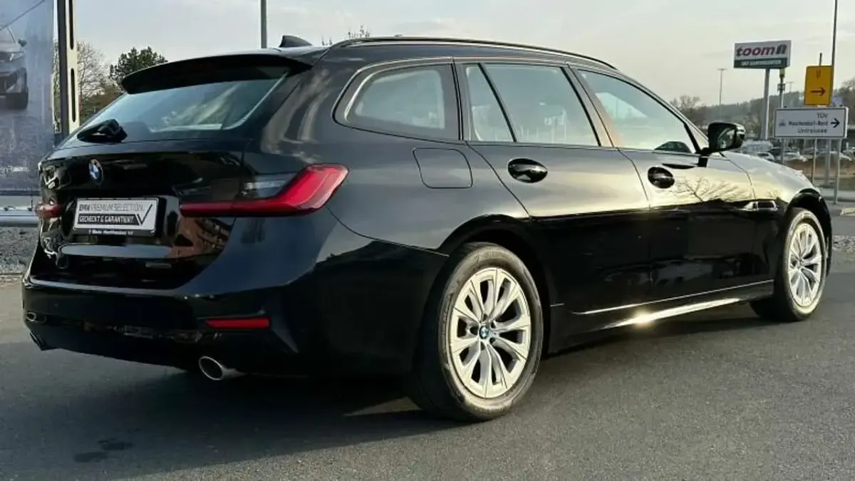 Gebraucht BMW 318 150 PS (110 kW) 2021 Schwarz ii Kombi