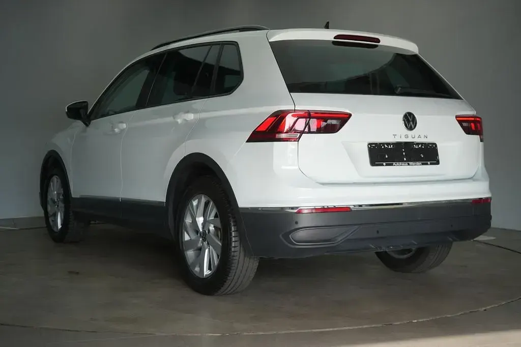 Używany VW Tiguan 150 KM (110 kW) 2022 Biały SUV