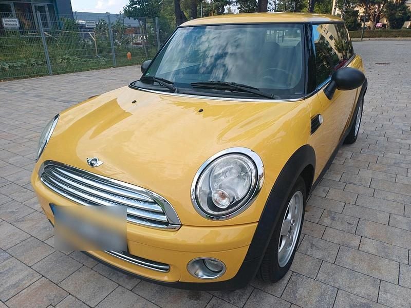Gelb Gebraucht 2009 Mini ONE Sport Kleinwagen | 3.750 € (Fairer Preis) - Bild 1/4