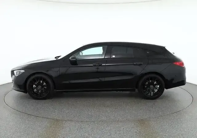 Gebraucht Mercedes CLA200 163 PS (119 kW) 2020 Andere Coupé