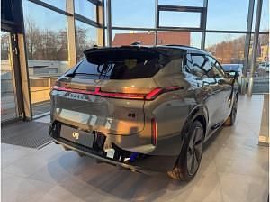 Neu Lynk & Co 08 139 PS (102 kW) 2026 Grün (crystal white) SUV