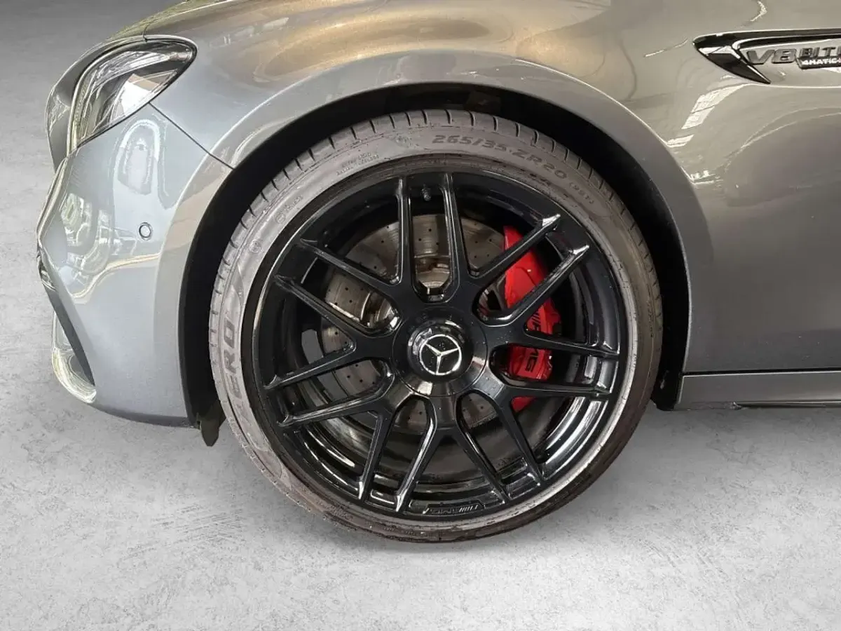 Gebraucht Mercedes E63S AMG AMG 612 PS (450 kW) 2019 Metalliclack selenitgrau Kombi